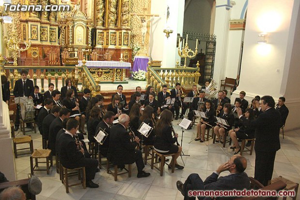 CONCIERTO DE MARCHAS PASIONARIAS A CARGO DE LA BANDA DE LA AGRUPACIÓN MUSICAL DE TOTANA