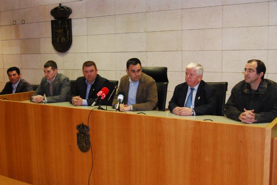 Firma del Convenio de Colaboración entre el Ayuntamiento de Totana y el Ilustre Cabildo Superior de Procesiones