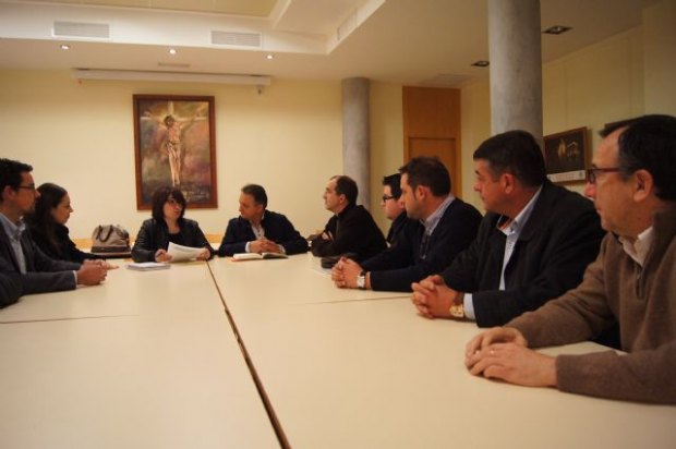 EL AYTO. Y EL ILTRE. CABILDO YA TRABAJAN EN LOS PREPARATIVOS DE LA SEMANA SANTA 2014