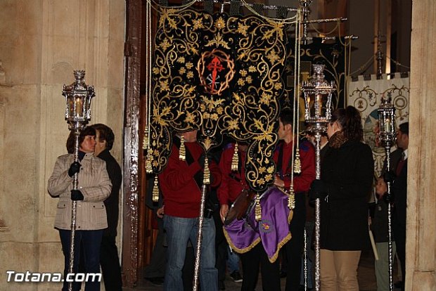 VÍA CRUCIS DE HERMANDADES Y COFRADÍAS