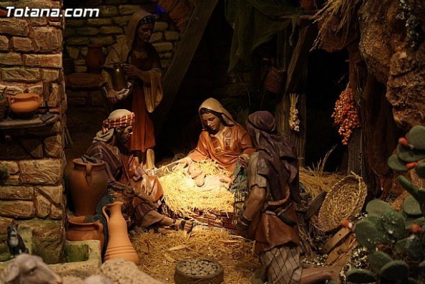 VISITA DE SS.MM. LOS REYES MAGOS DE ORIENTE A LA SEDE DE LA HERMANDAD DE JESÚS EN EL CALVARIO Y SANTA CENA